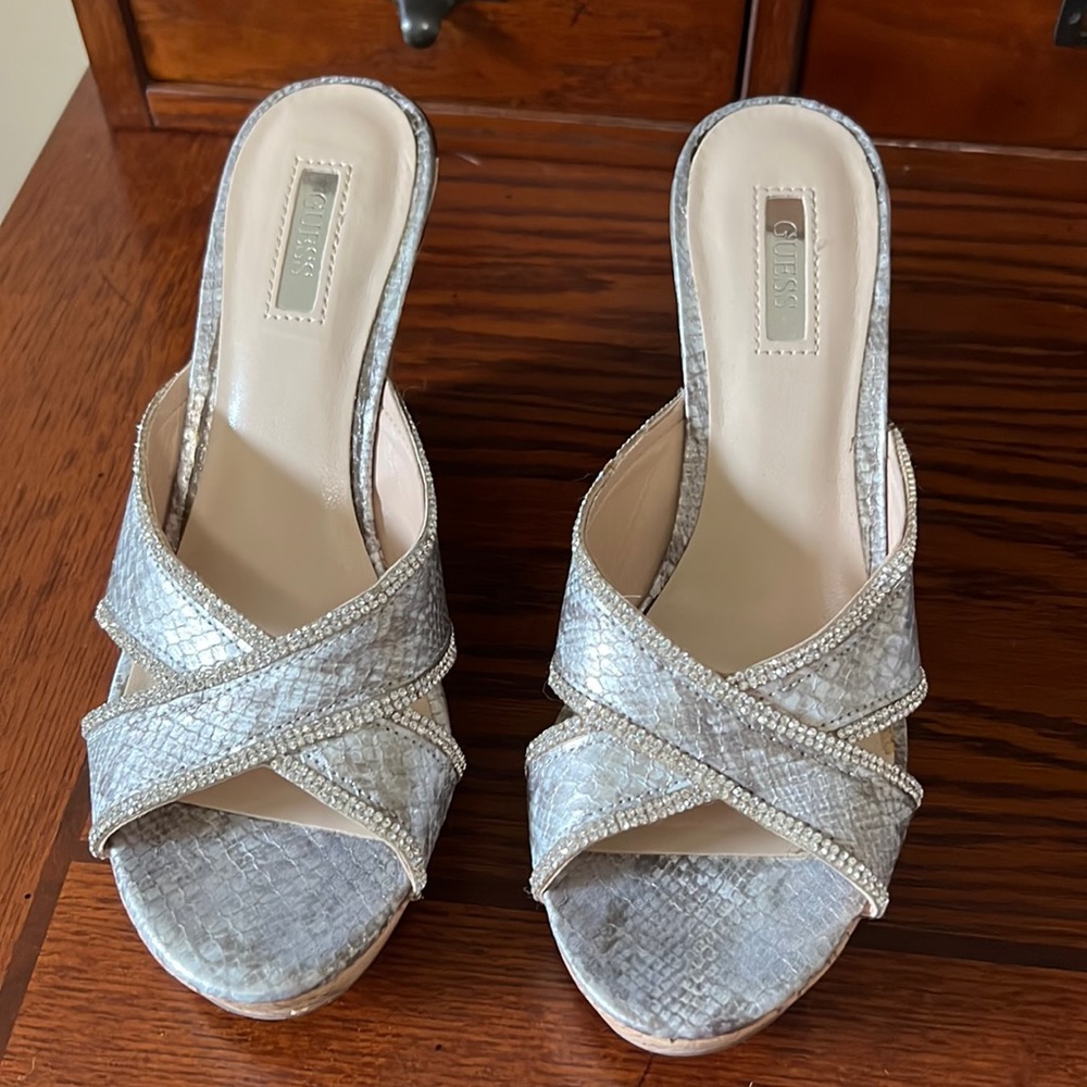 Guess wedge sandals